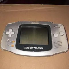 ジャンク品　ゲームボーイアドバンスシルバー　本体　ACアダプター付き