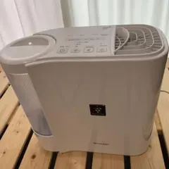 SHARP 気化式加湿器 HV-R30 本体　イオンカートリッジ付き　値下げ中のサムネイル