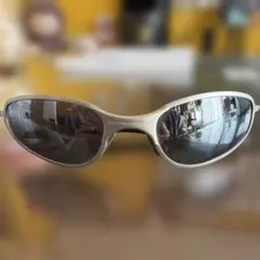 Oakley シルバー ミラーレンズ サングラス