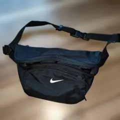 ナイキボディバッグ