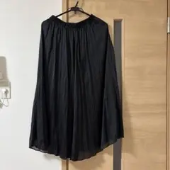 ローリーズファーム　プリーツスカート　ブラック