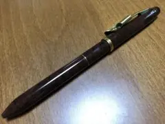 Item thumbnail for item c6c3b4b7-c06e-40e0-a494-fbae197323f7