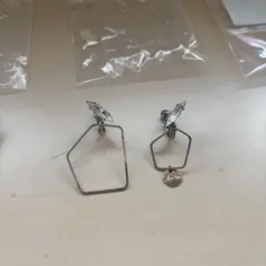 anemone イヤリング