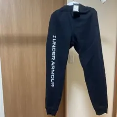 値段交渉可　UNDER ARMOUR M's Training ジャージパンツ