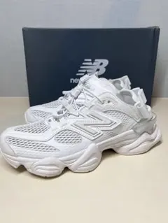 U9060Sv1 new balance サンダル ホワイト24.5cm - メルカリ