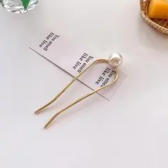 Item thumbnail for item 5693f451-8dfa-4072-a89a-51cb4ca1edb6