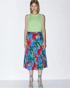 zara トロピカル柄スカート