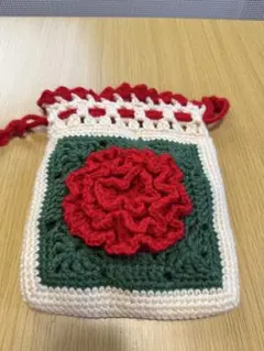 ハンドメイド 赤い花モチーフポーチ