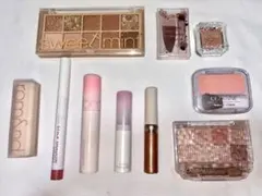 コスメまとめ売り （rom&nd CANMAKE CEZANNEなど）