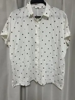 ユニクロ　UNIQLO ドットシャツのサムネイル