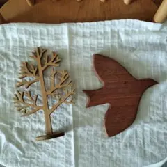 木製ツリーと鳥のオブジェセット