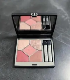 Dior ディオールショウ サンククルール 823