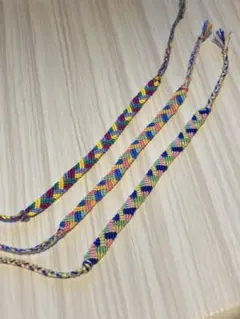 ハンドメイド ミサンガ