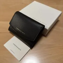 ＣＨＡＲＬＥＳ&ＫＥＩＴＨ❤️三つ折り財布　新品未使用品