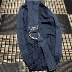 Cuby 調節式スリング ネイビー