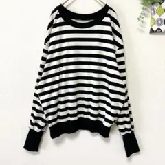ボーダーカットソー XS 長袖 白黒 大人可愛い 春 袖ボタン クルーネック
