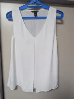 【H&M】エイチアンドエム レディーストップス　Mサイズ