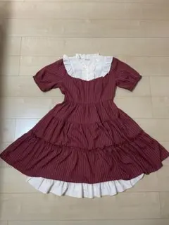 axes femme フリル襟ティアードワンピース