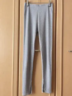 レギンス　スパッツ　グレー　リブ編み　スリット付き