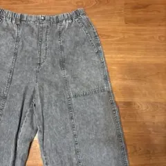 GU バレルレッグジーンズ　メンズ　レディース　グレー　Lサイズ