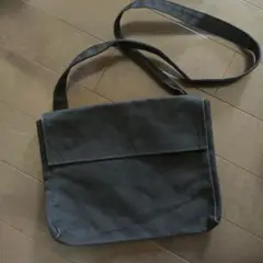 Item thumbnail for item 8272000c-6829-490b-8a7a-3b32da232527