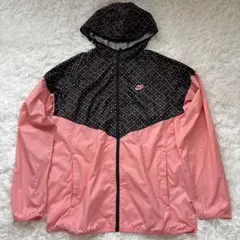 Nike ドット柄 フード付きウィンドブレーカー　レディースウィンドブレーカー