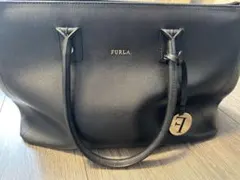 FURLA ブラック ビジネスバッグ