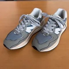 New Balance M5740LLG US9
