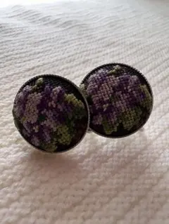 Kuge 刺繍 イヤリング パープル 花柄 레트로