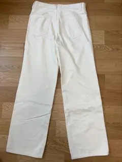 UNIQLO ワイドレッグデニム　ホワイト