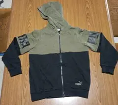 PUMA フード付きパーカー オリーブグリーン/ブラック