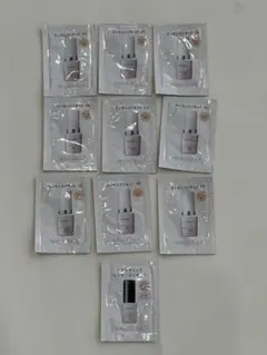 MAQuillAGE エッセンスリキッドオークル20 10個