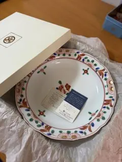 新品・未使用♪ たち吉 赤絵金彩 大皿　直径27.5㎝のサムネイル