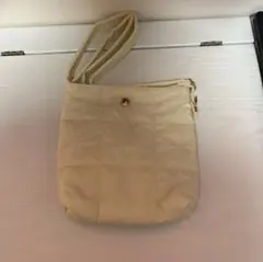 ショルダーバッグ