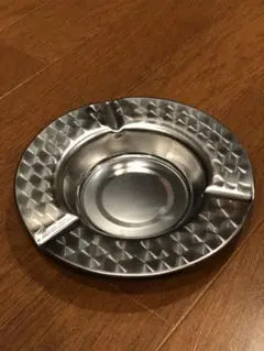 2026年最新】昭和レトロ灰皿の人気アイテム - メルカリ