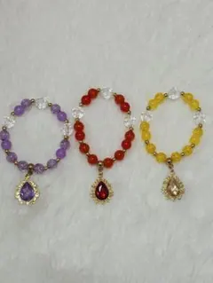 カラフルビーズペンダントブレスレット3個セット！