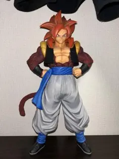 一番くじ THE GREATEST SAIYAN A賞 超サイヤ人4ゴジータ