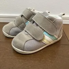 asics ファーストシューズ