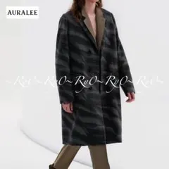《AURALEE》ウールカシミヤチェスターコートのサムネイル
