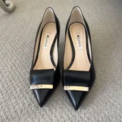 パンプス　ダイアナ　新品未使用　23センチ　黒
