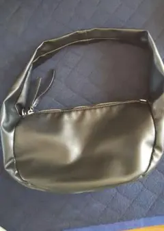 セレクトモカ　ブラックハンドバッグ