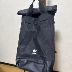 adidas オリジナルスissey miyakeイッセイミヤケ バックパック