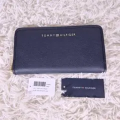 【新品未使用】TOMMY HILFIGER 長財布 ネイビー レディース