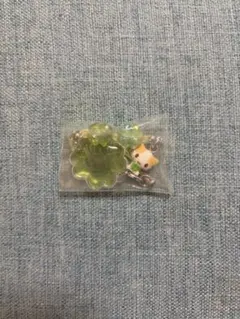 サンリオ　シークレットクローバーストラップ　マシュマロみたいなふわふわにゃんこ