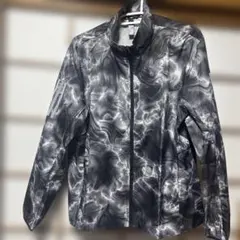 adidas ウィンドブレーカー 抽象模様