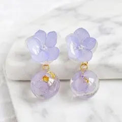 《2way》本物の紫陽花　ガラスドームとお花のピアス/ノンホールピアス　あじさいのサムネイル
