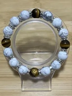 20.龍の彫刻入りタイガーズアイ 、ハウライト、タイガーアイブレスレット