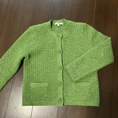 UNIQLO 緑色ボタン付きカーディガン