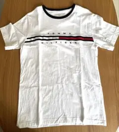 トミーヒルフィガー Tシャツ サイズS デカロゴ 刺繍ロゴ フラッグ 希少 