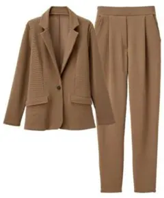 ラナン　カットソージャケット＆テーパードパンツスーツセットアップ